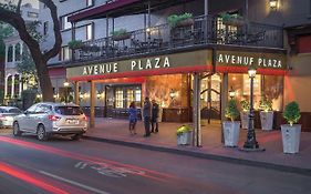 Avenue Plaza Hotel in New Orleans